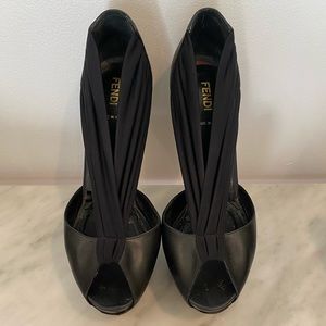 Fendi black leather platform sandal size 38